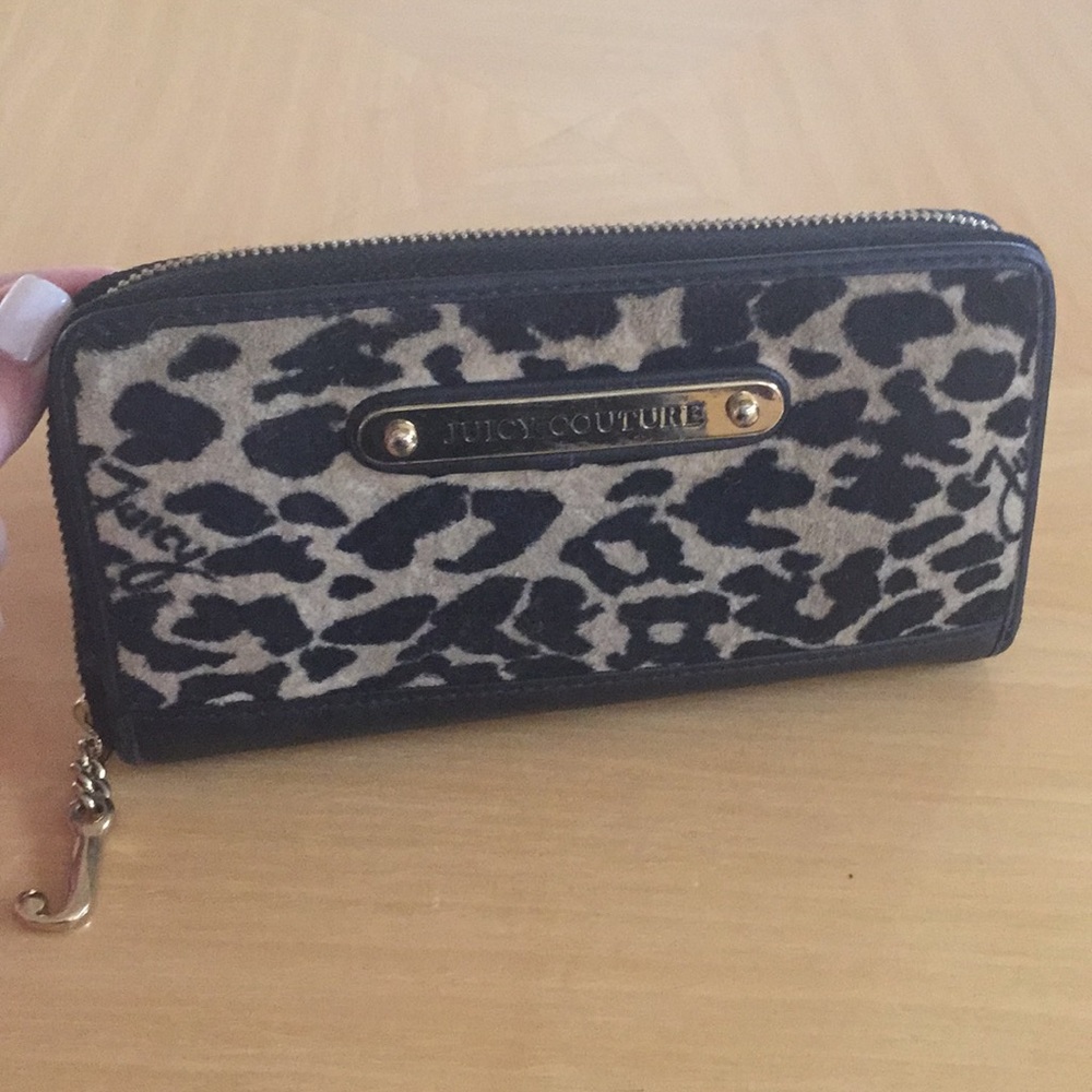 Authentic JUICY COUTURE Animal Print Wallet